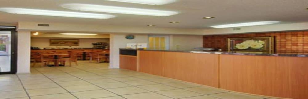 Airport Inn Tampa Bagian luar foto
