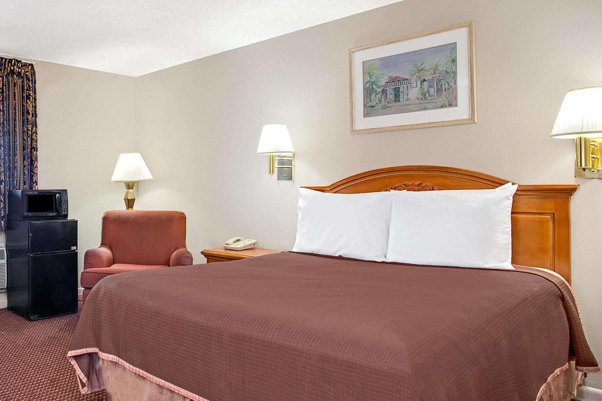 Airport Inn Tampa Bagian luar foto